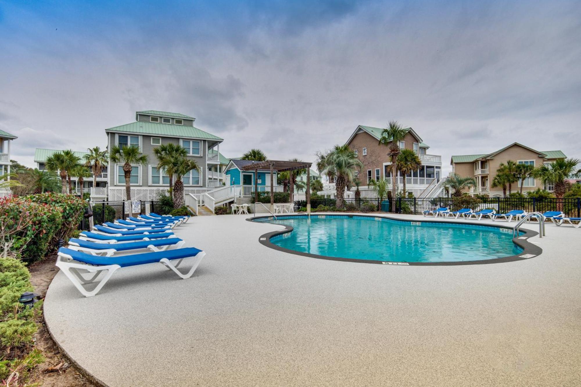 Ocean-View Saint Helena Island Condo - Pool Access Oceanmarsh Subdivision Kültér fotó